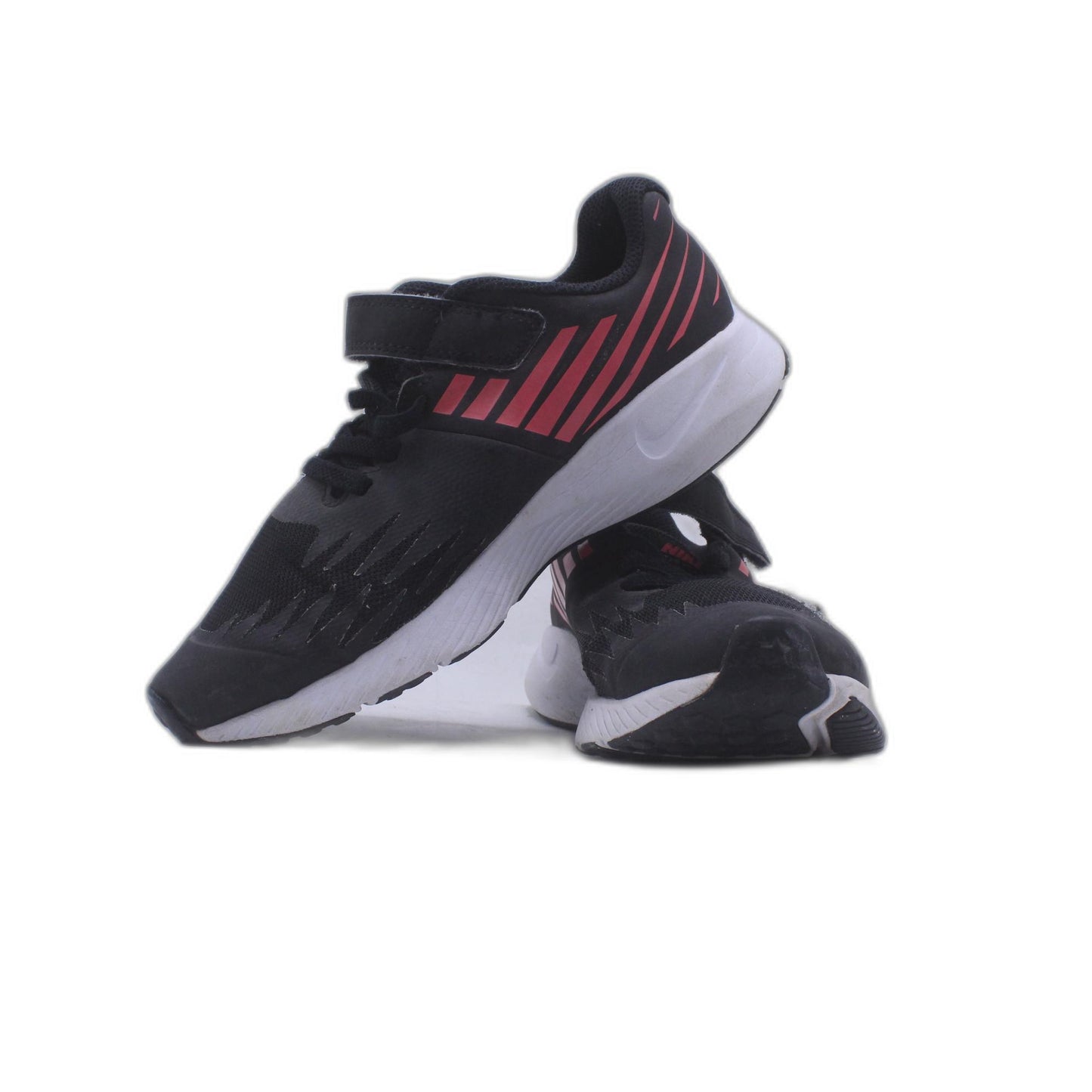 Nike Star Runner 4 Gold Swoosh Running Shoe