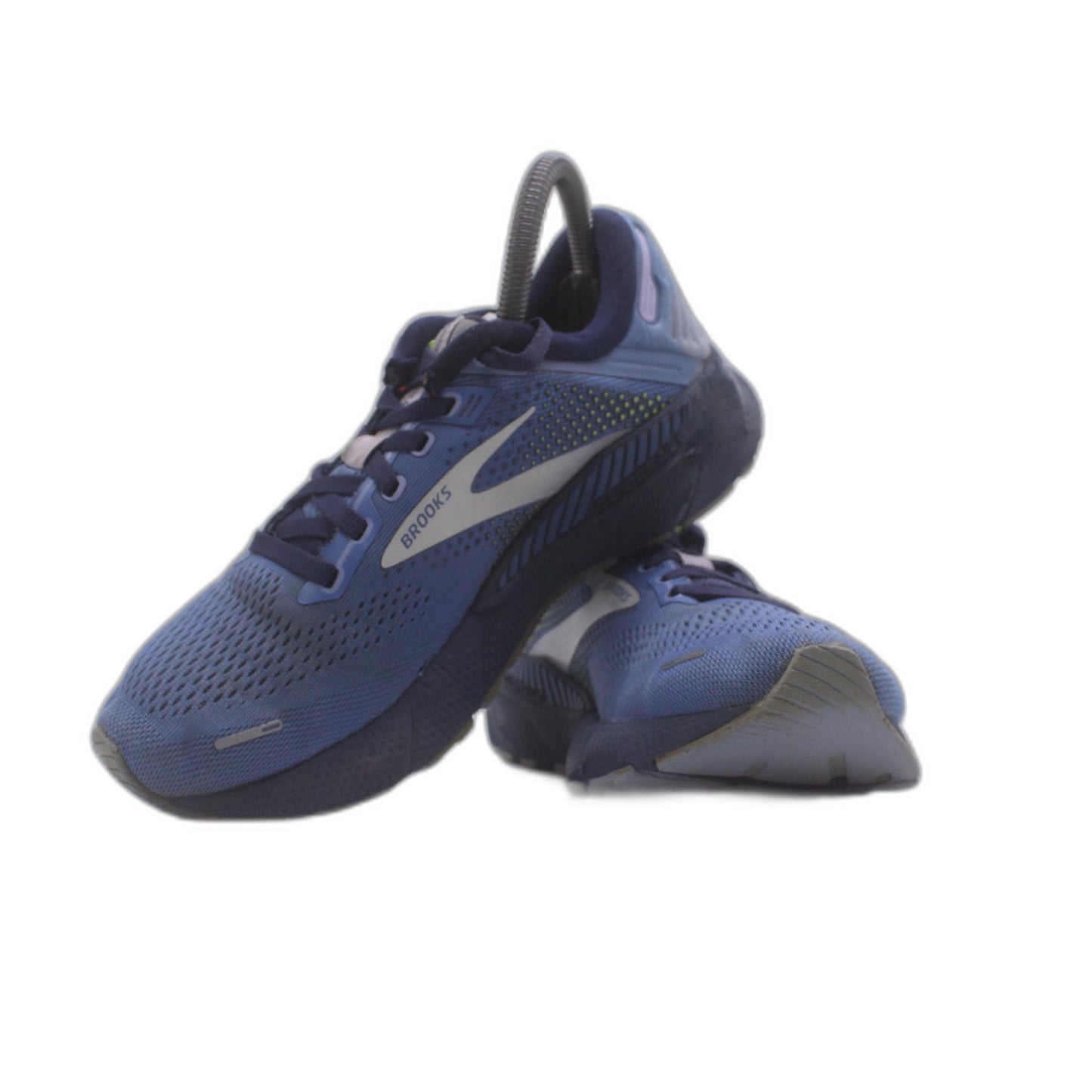 Brooks Women's Adrenaline GTS 22 Sneaker