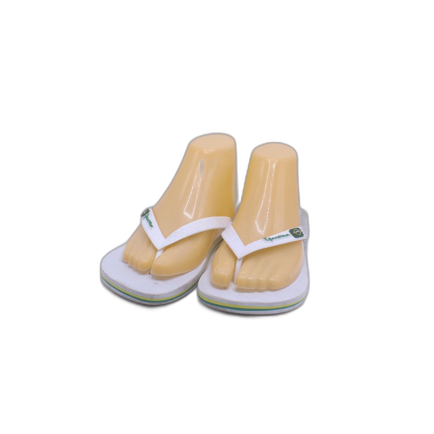 Ipamema White Slipper