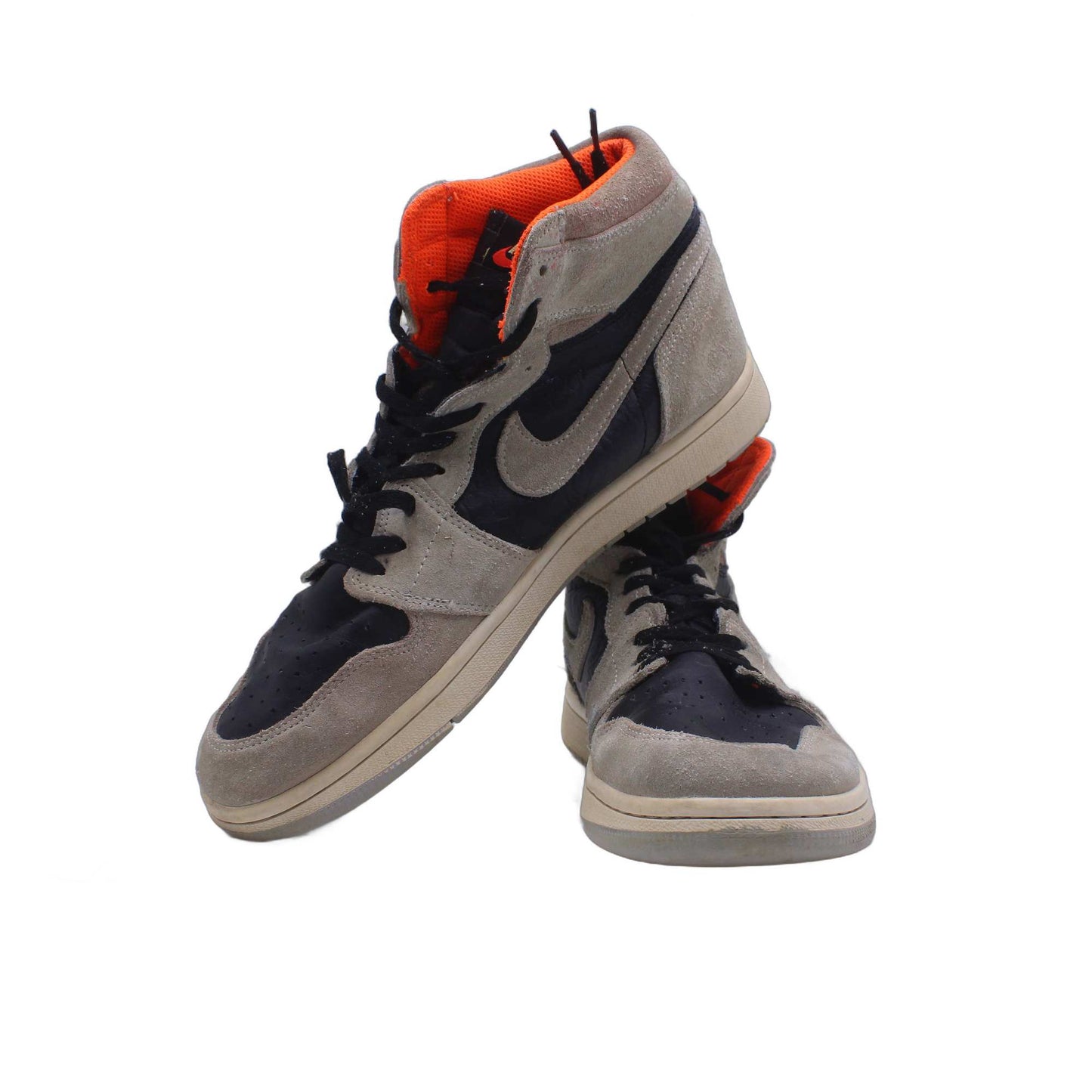 Nike Air Jordan 1 High OG Shoe