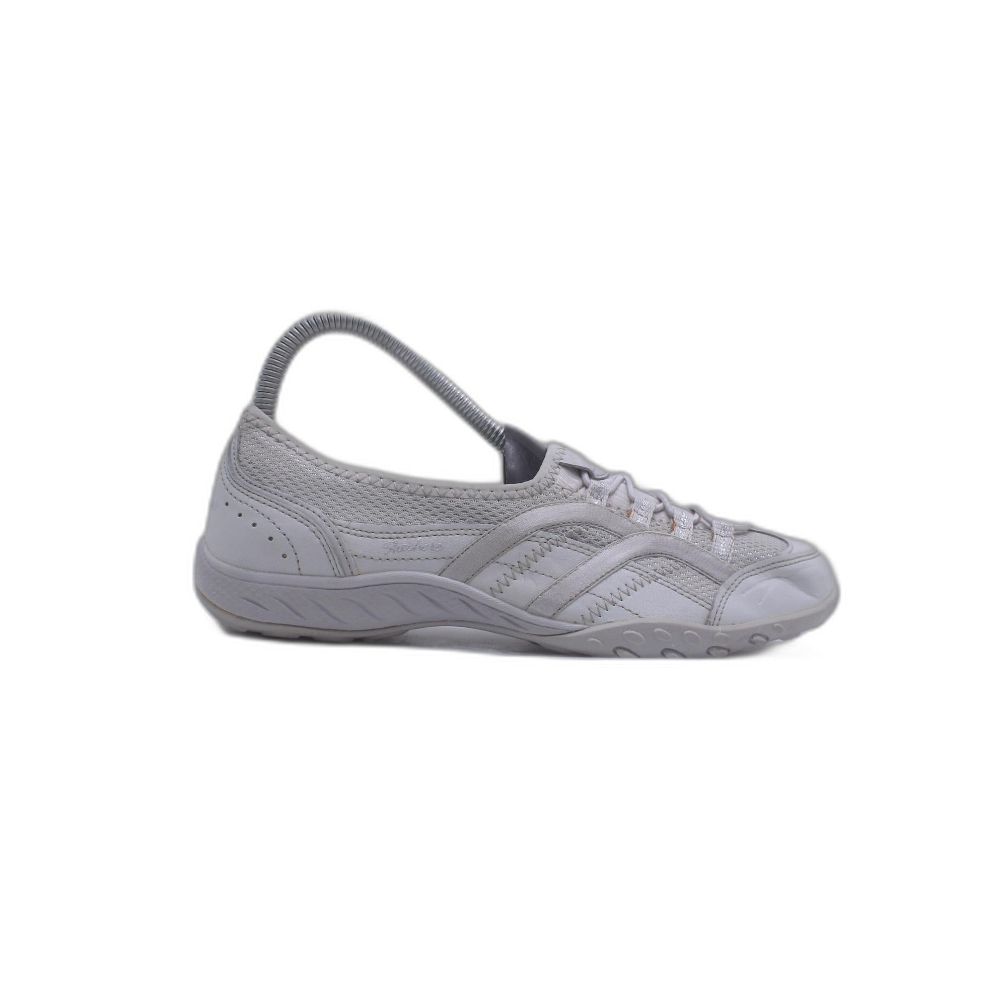 Sketchers Breathe Easy Metallic Gray Relaxed Fit Comfort Shoe SWAG KICKS