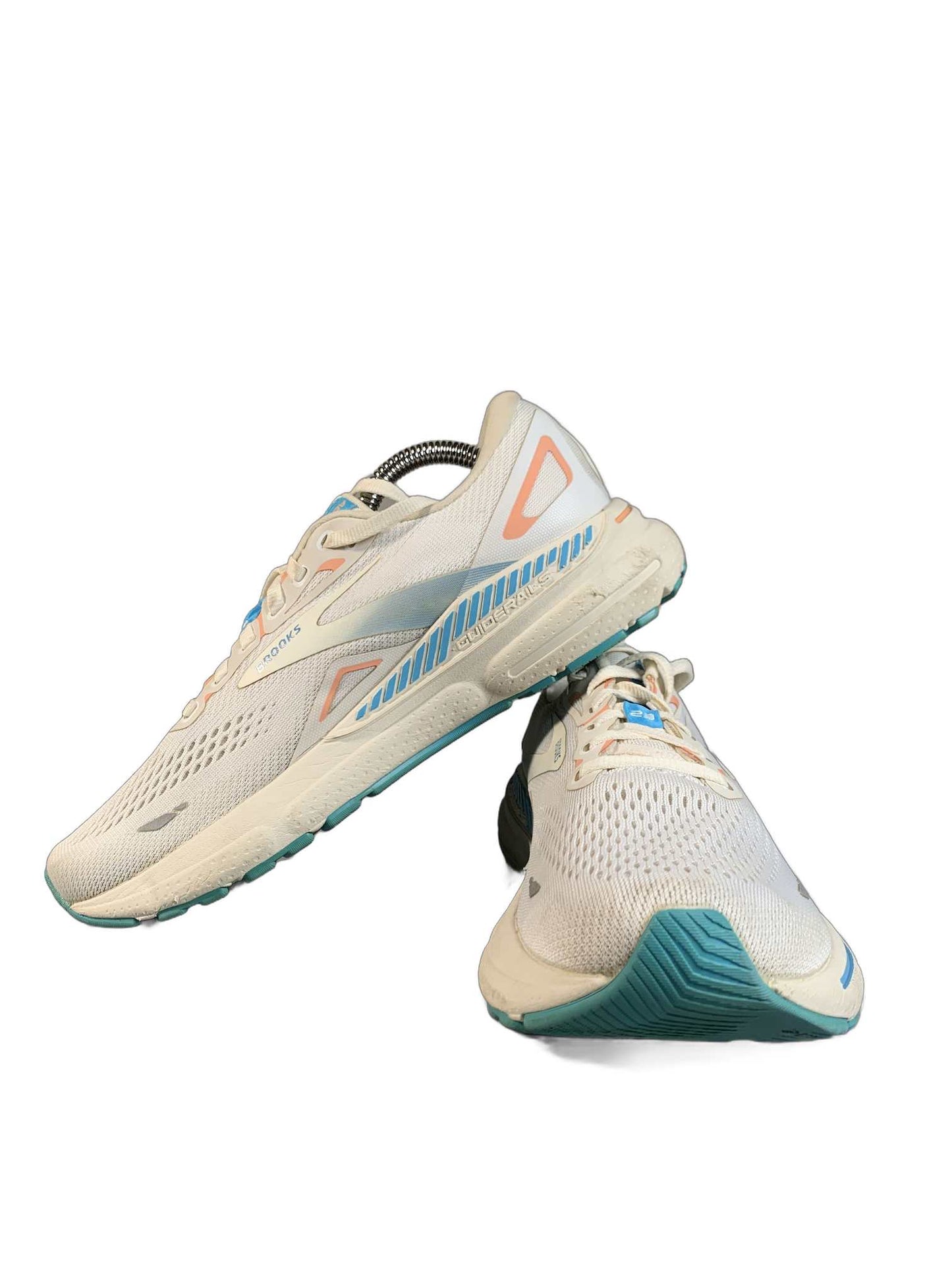 Brooks Adrenaline GTS 23 Sneaker