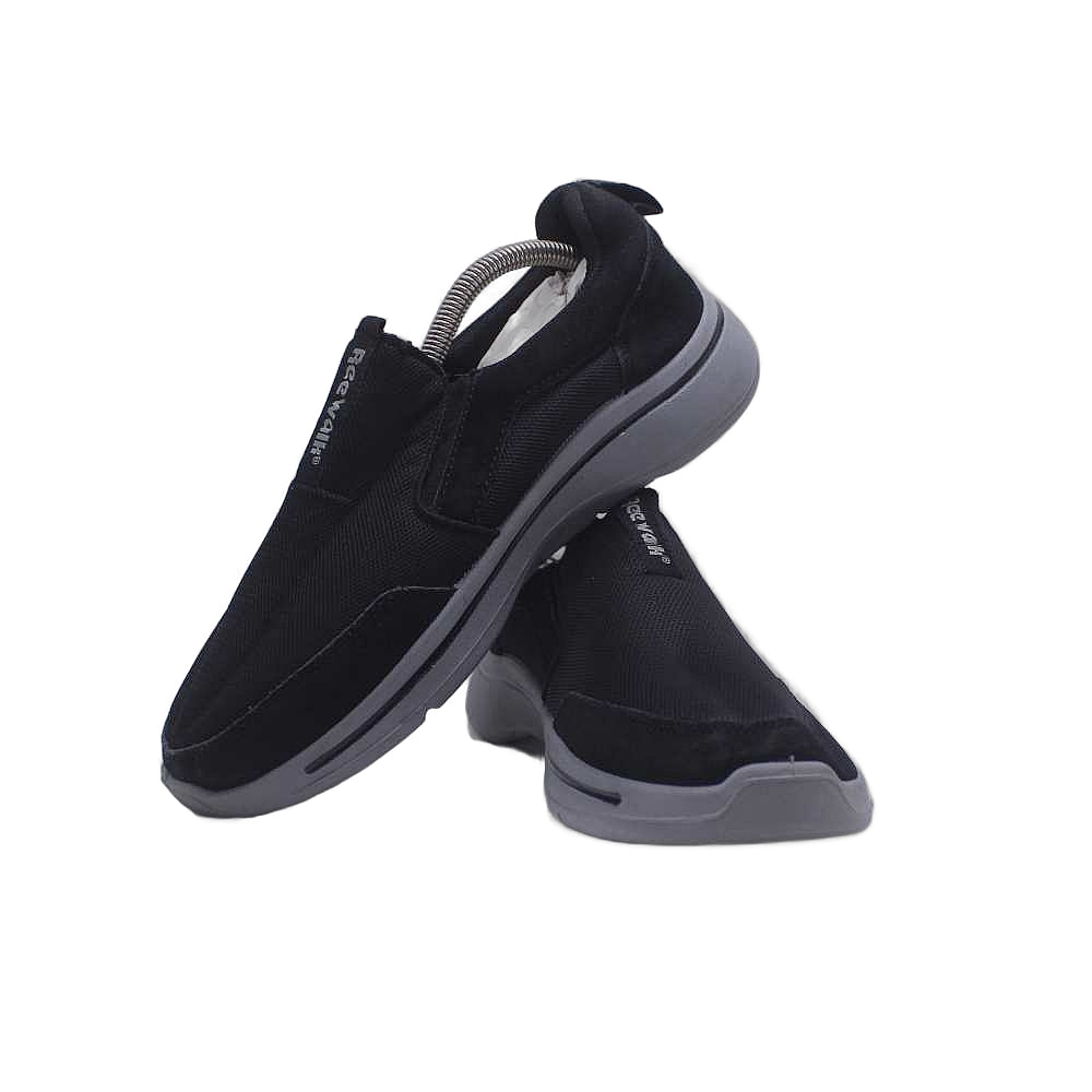 Reewalk Waterproof Arch Fit Black Slip On