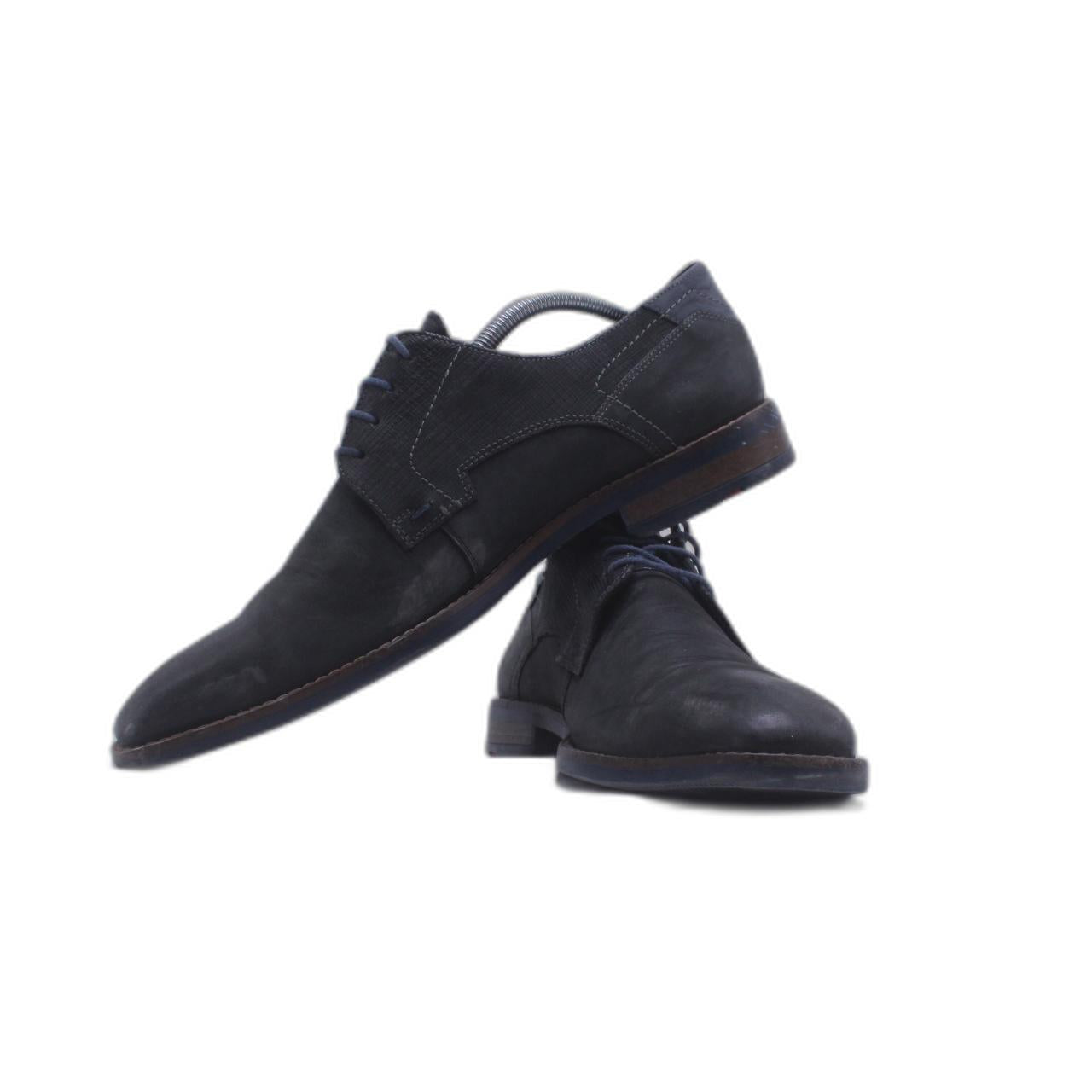 LLYOD Black Formal Shoe