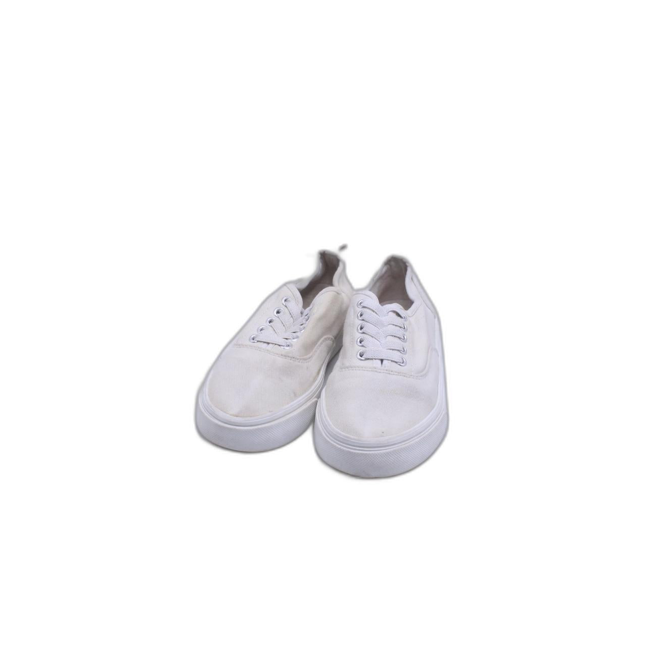 Old Navy White Sneaker