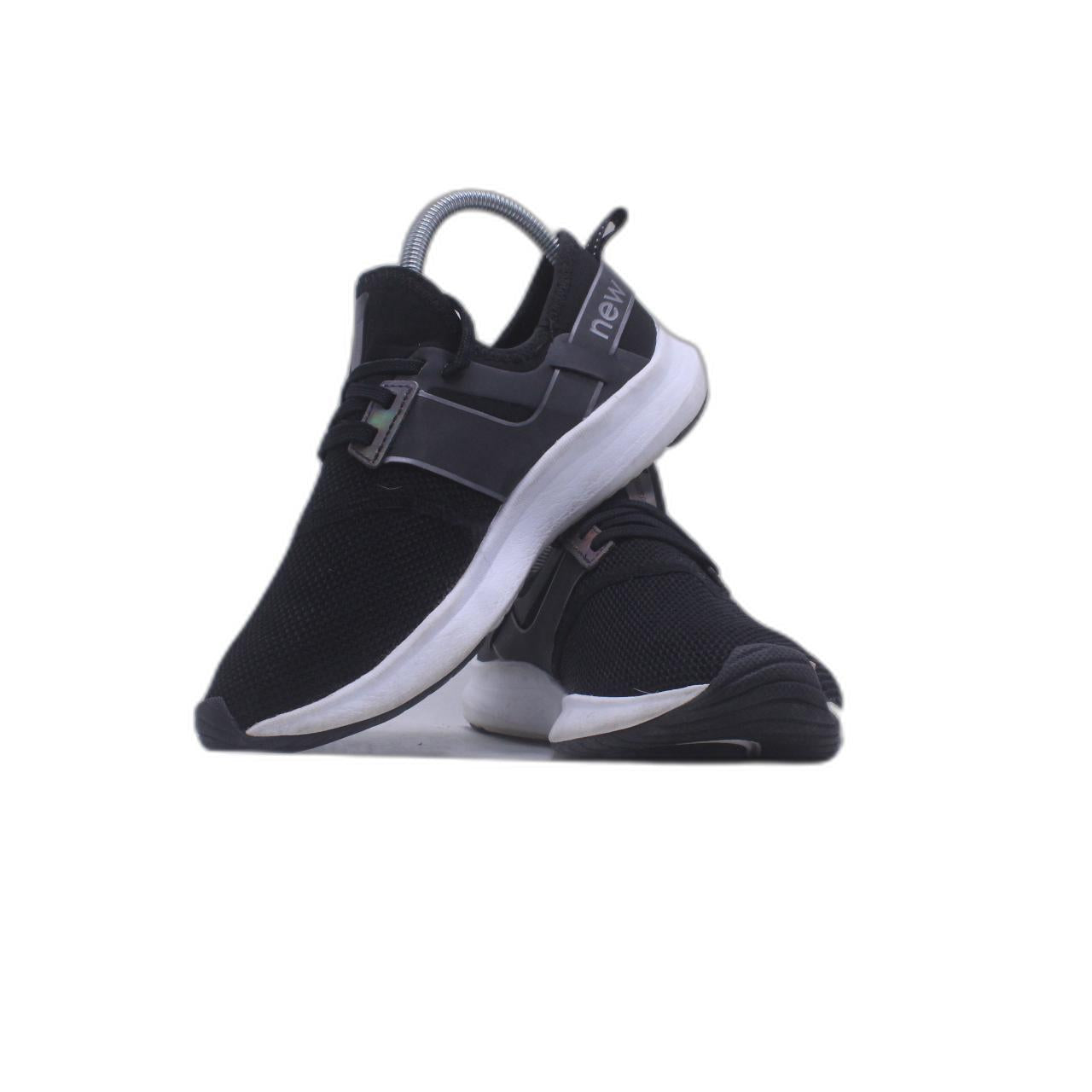 New Balance Womens Nergize Sport Lux V1 Sneaker