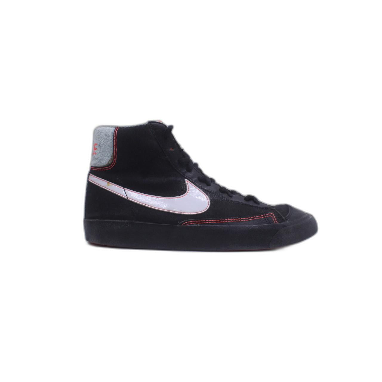 Nike Blazer Mid 77 Black Atomic Pink Sneaker â SWAG KICKS