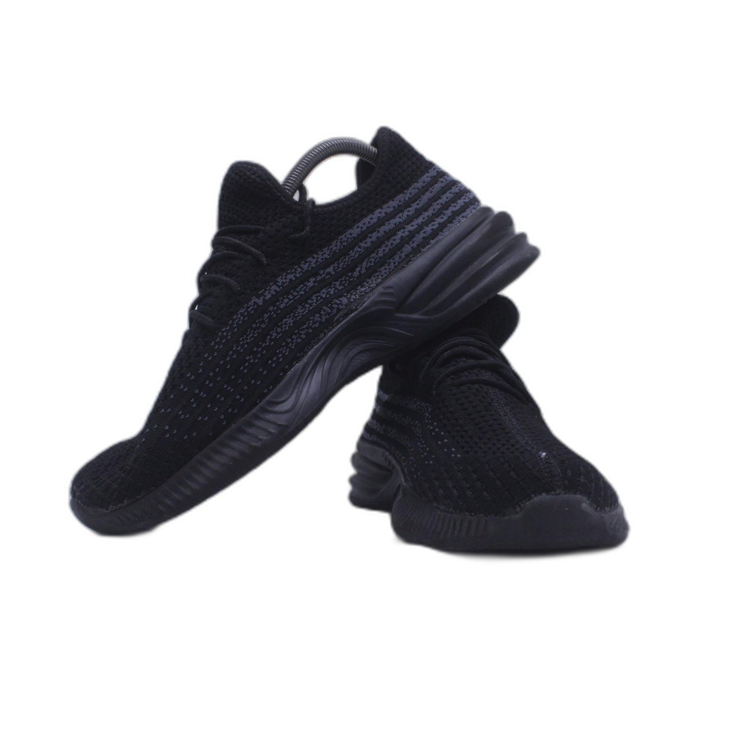 Cross Hatch Black Sneaker