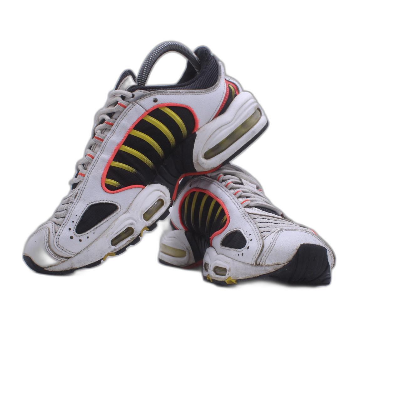 NIKE Air Max Tailwind IV Bright Crimson Vintage Retro Trainer