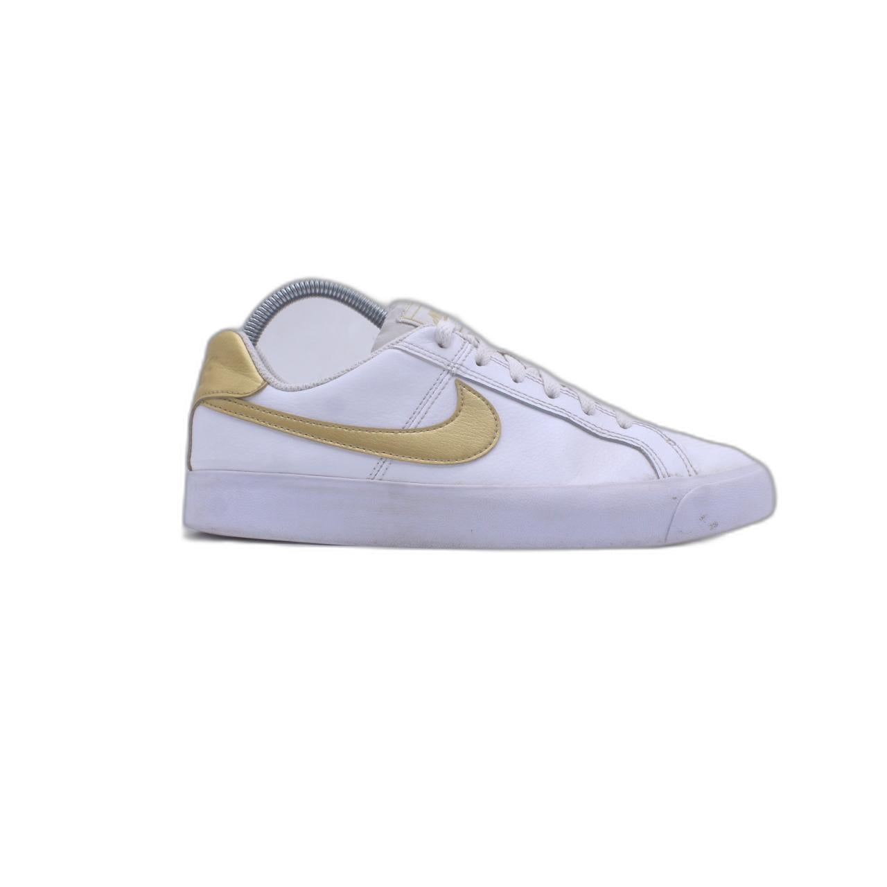 nike court royale gold