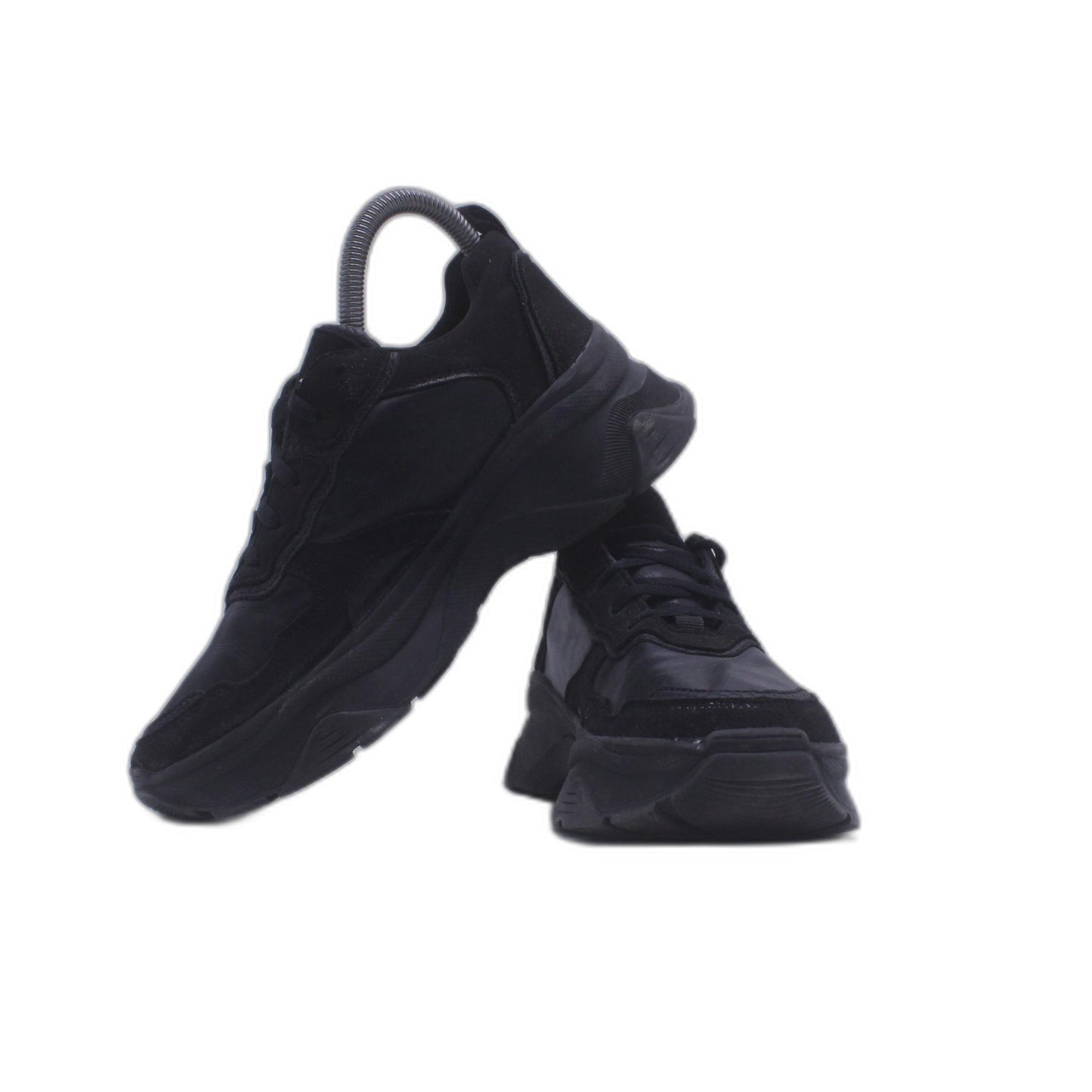 Chel See Black Sneaker