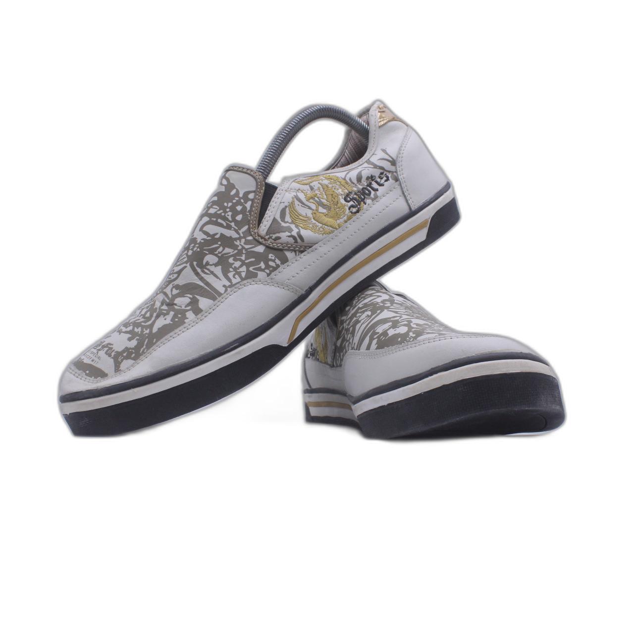 Memphis One Casual Shoe