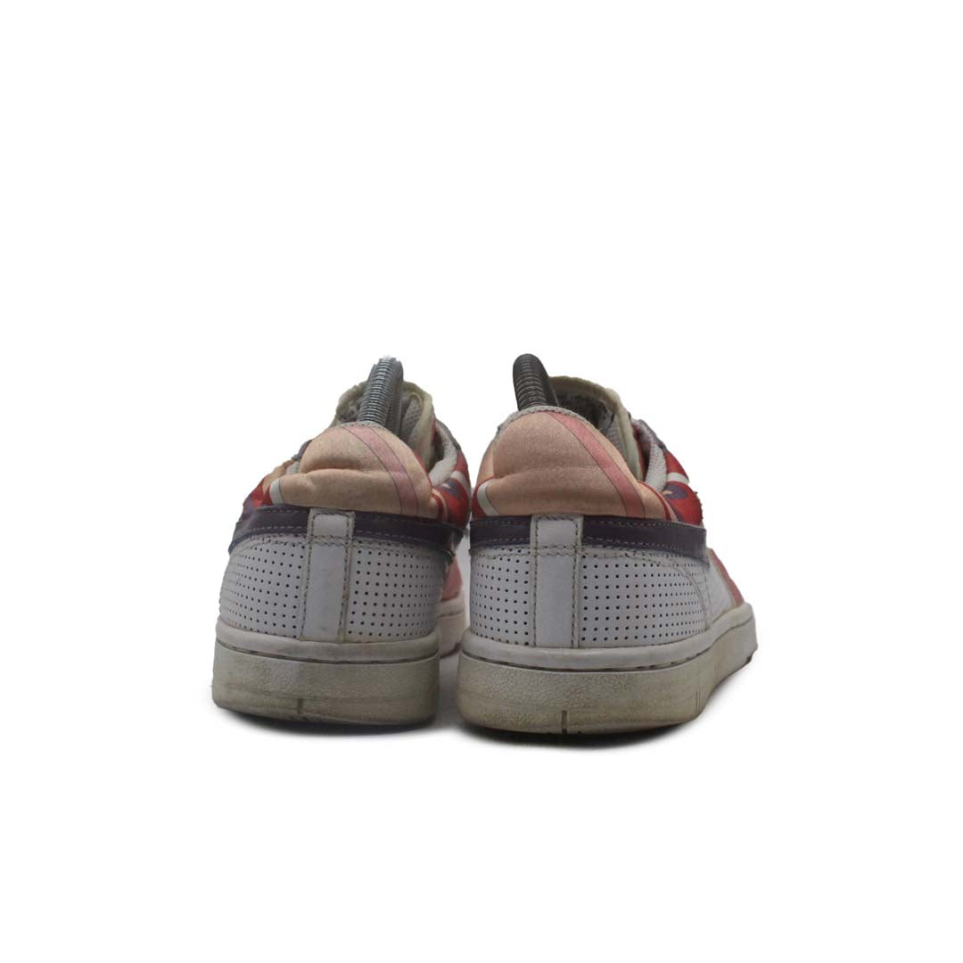 Nike Court Force Low