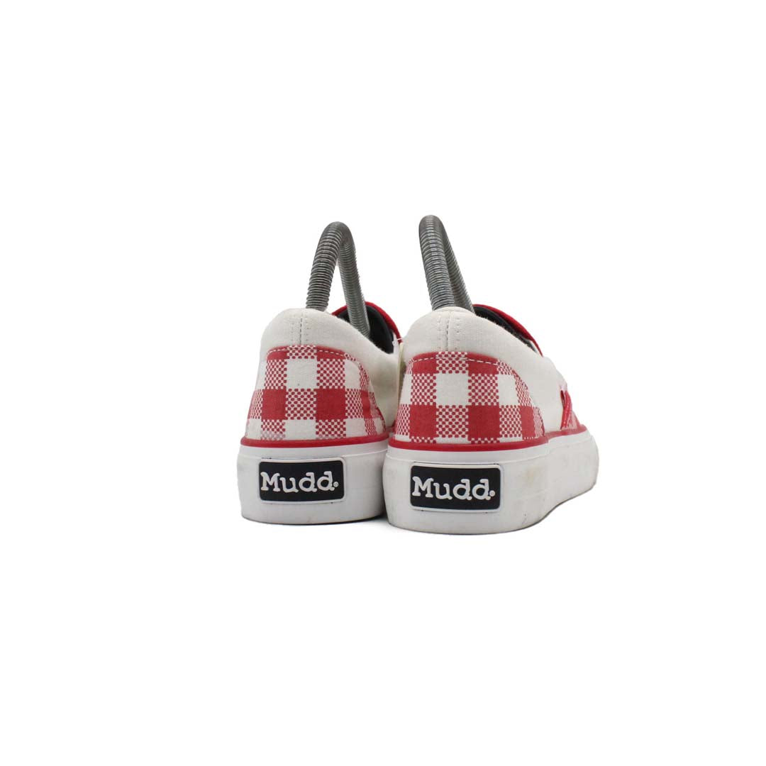 MUDD WOMEN LOW TOP SNEAKERS