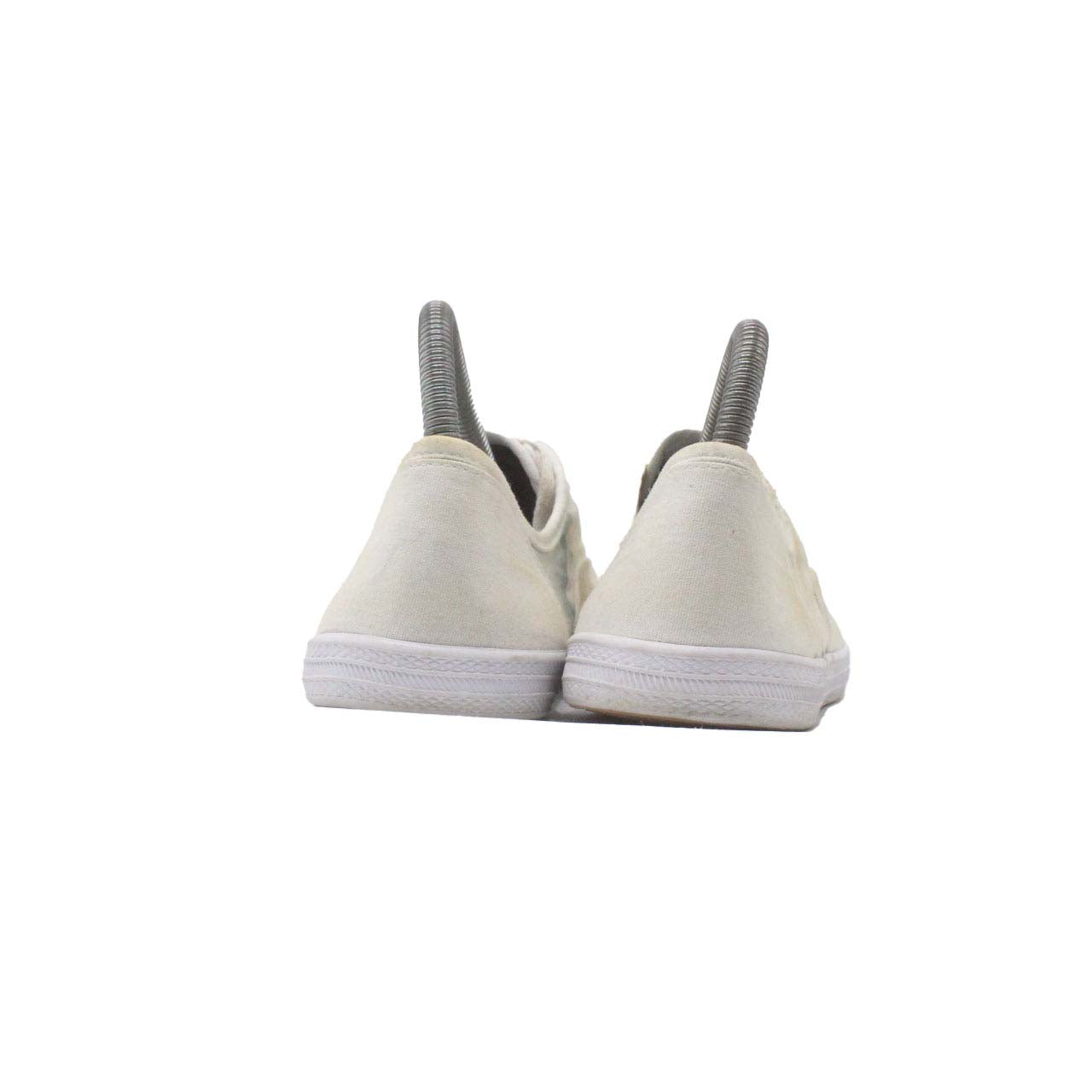 MOSSIMO SUPPLY CO WHITE SNEAKER