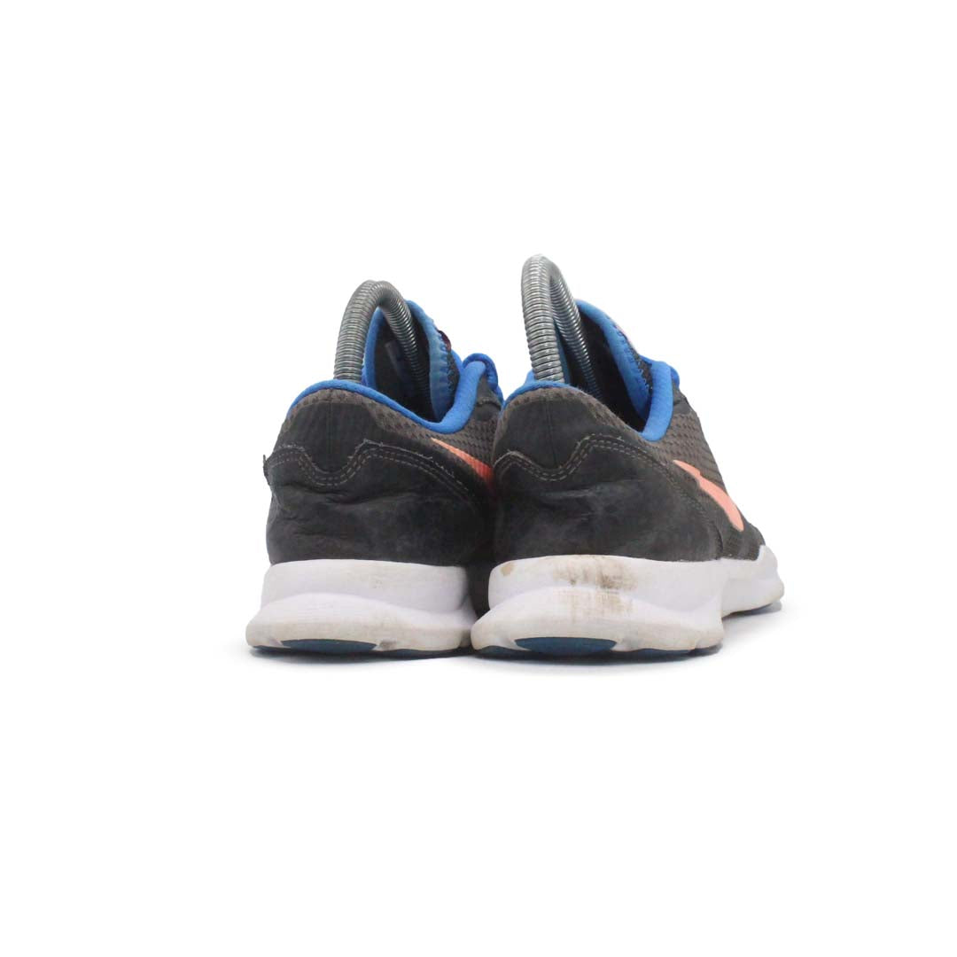 NIKE TRAINING CORE MOTION 2