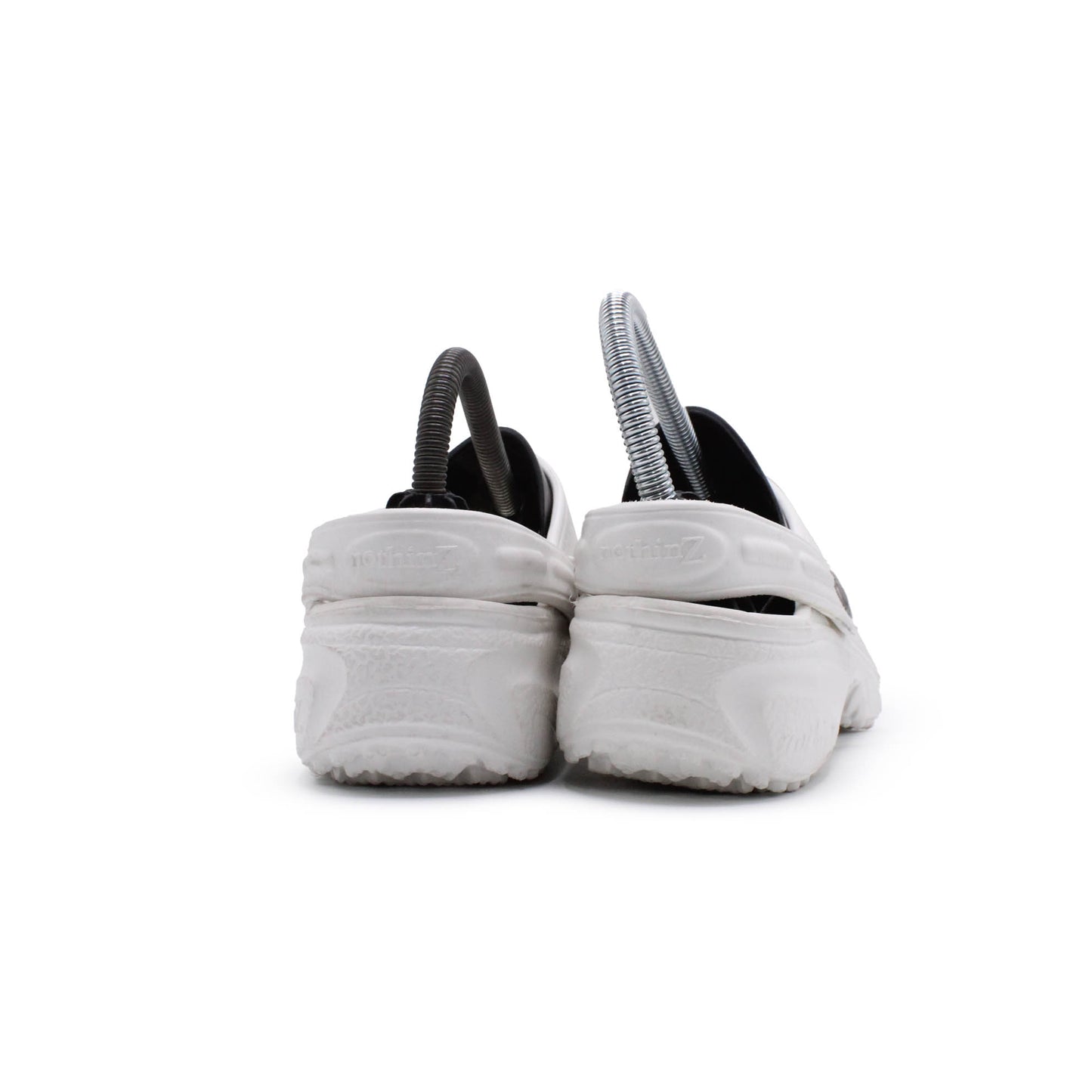 NOTHINZ WHITE CLOG