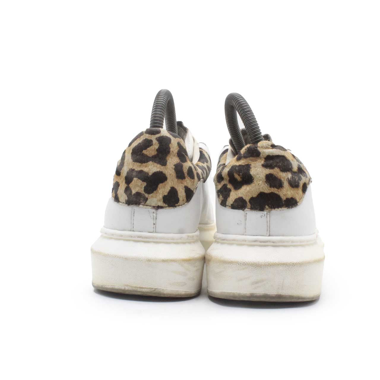 Classic White Women Casual Shoe