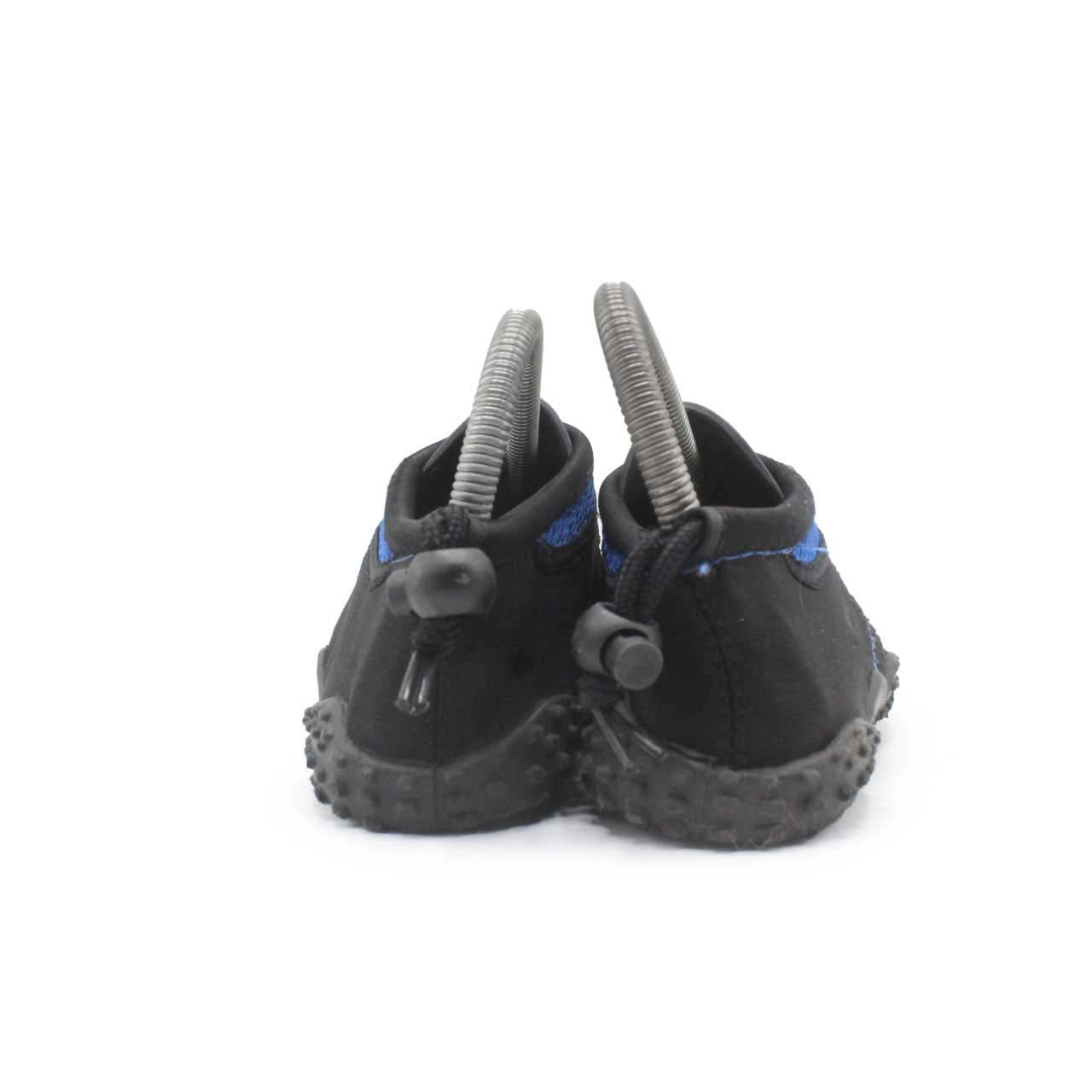Easy USA Athletic Water Shoe