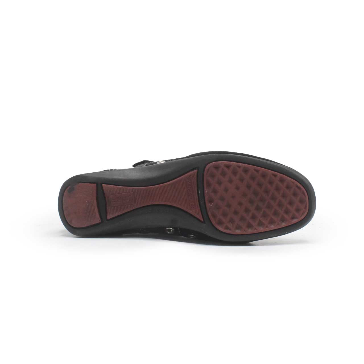 CLASSIC WOMEN SLIP ON