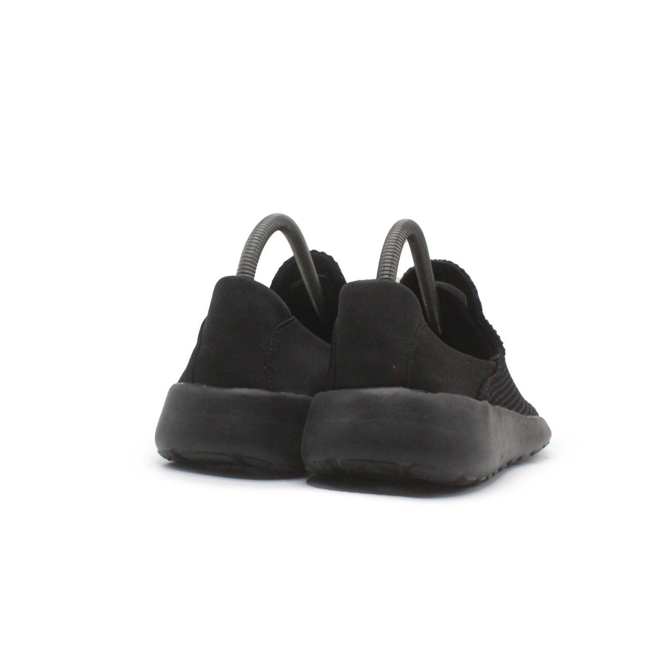 CLASSIC BLACK SLIP ON