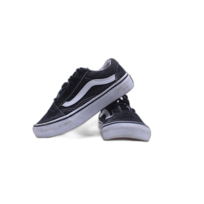 Vans Old Skool Core Classic Black Skateboarding Shoe
