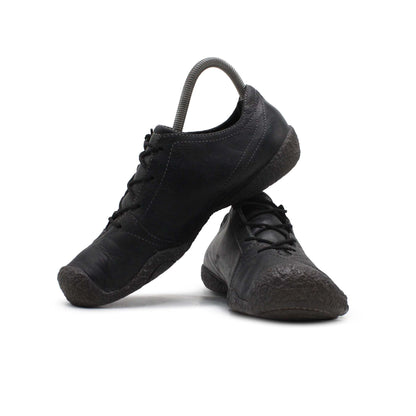KEEN BLACK LEATHER SHOE