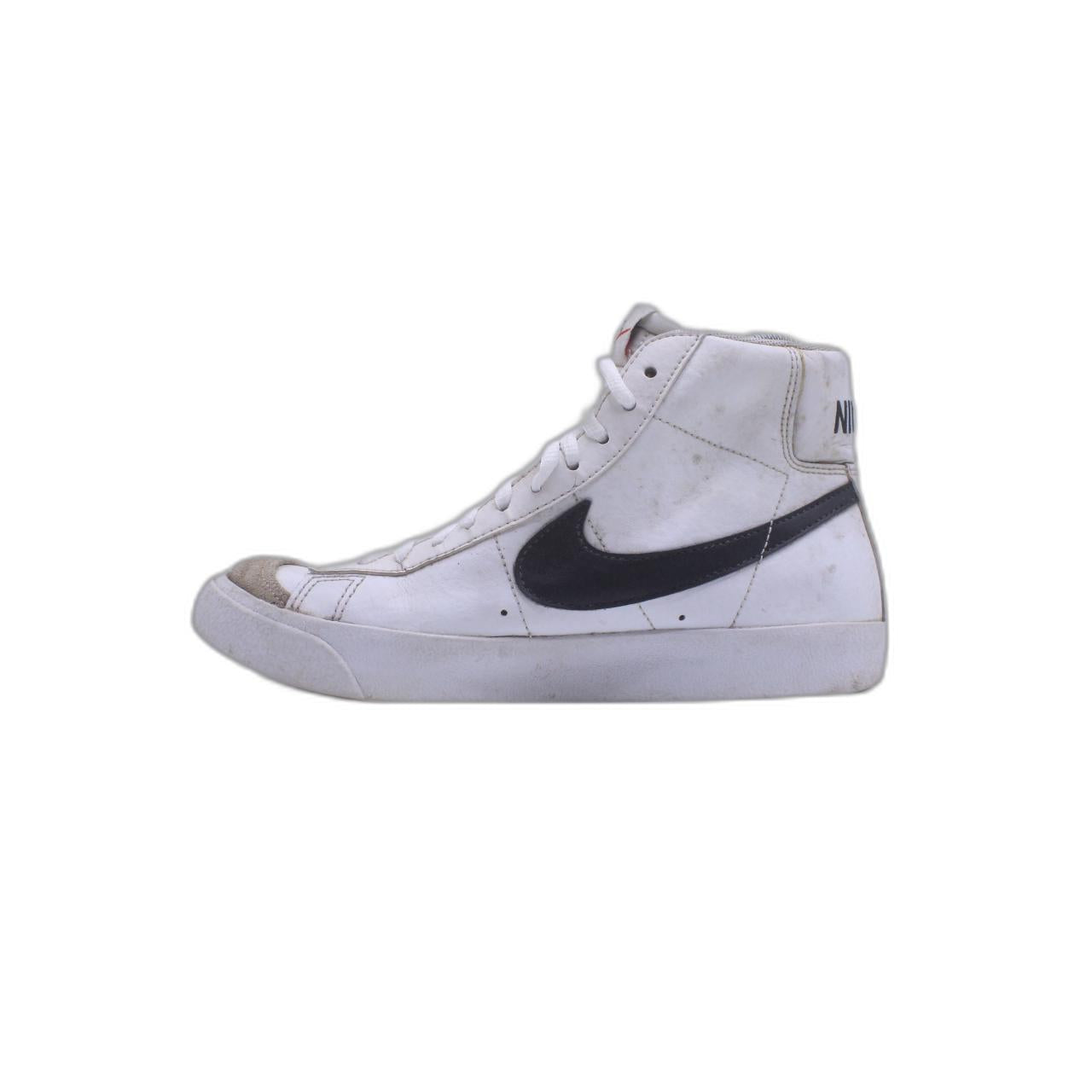 Nike Blazer Mid '77 Sneaker