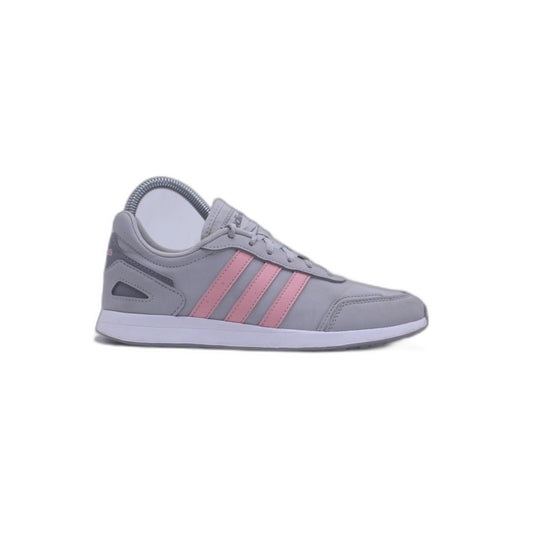 Adidas VS Switch 3K Sneaker