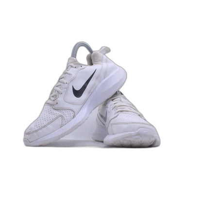 Nike Todos White Sneaker