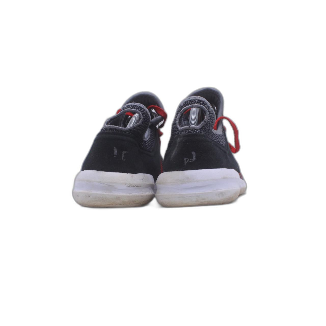 Rise Basketball Shoe