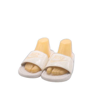 Nike Women's Benassi Slide