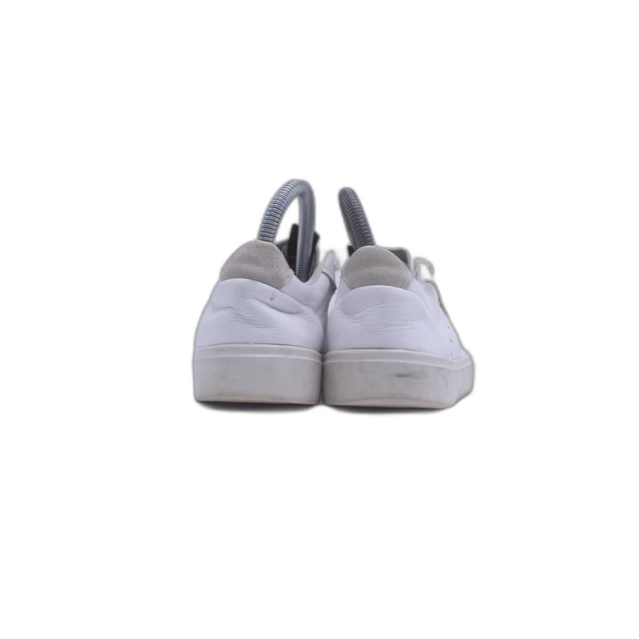 Adidas White Casual Sneaker