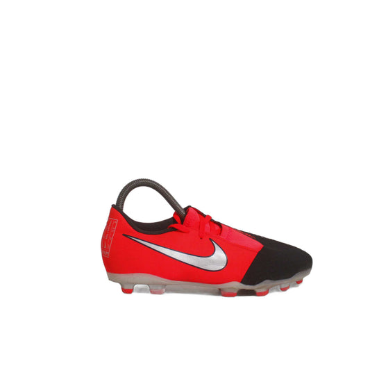 Nike Phantom VNM Football Cleat