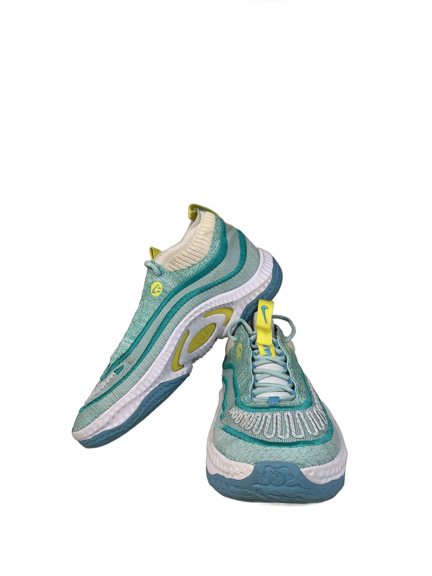 Nike Cosmic Unity 3 "Jade Ice" Basketball Shoe
