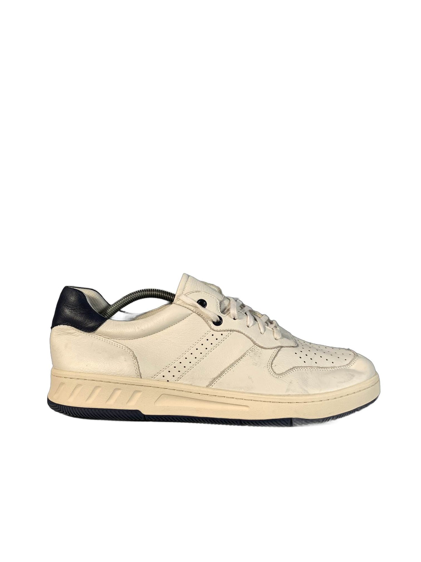 Hush Puppies White Casual Sneaker