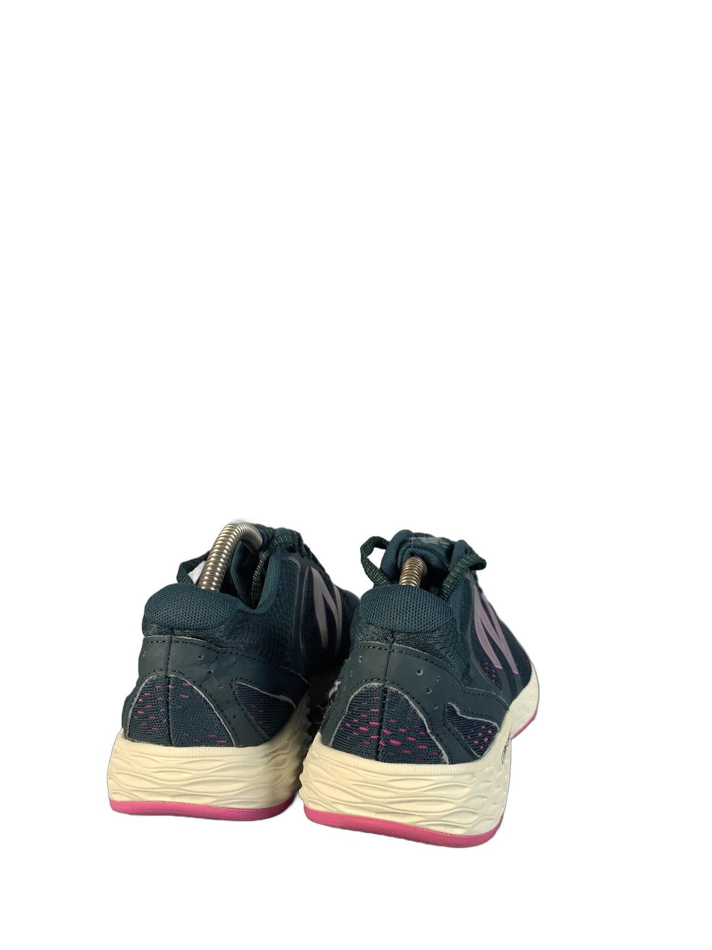 New Balance 520 V3 Sneaker