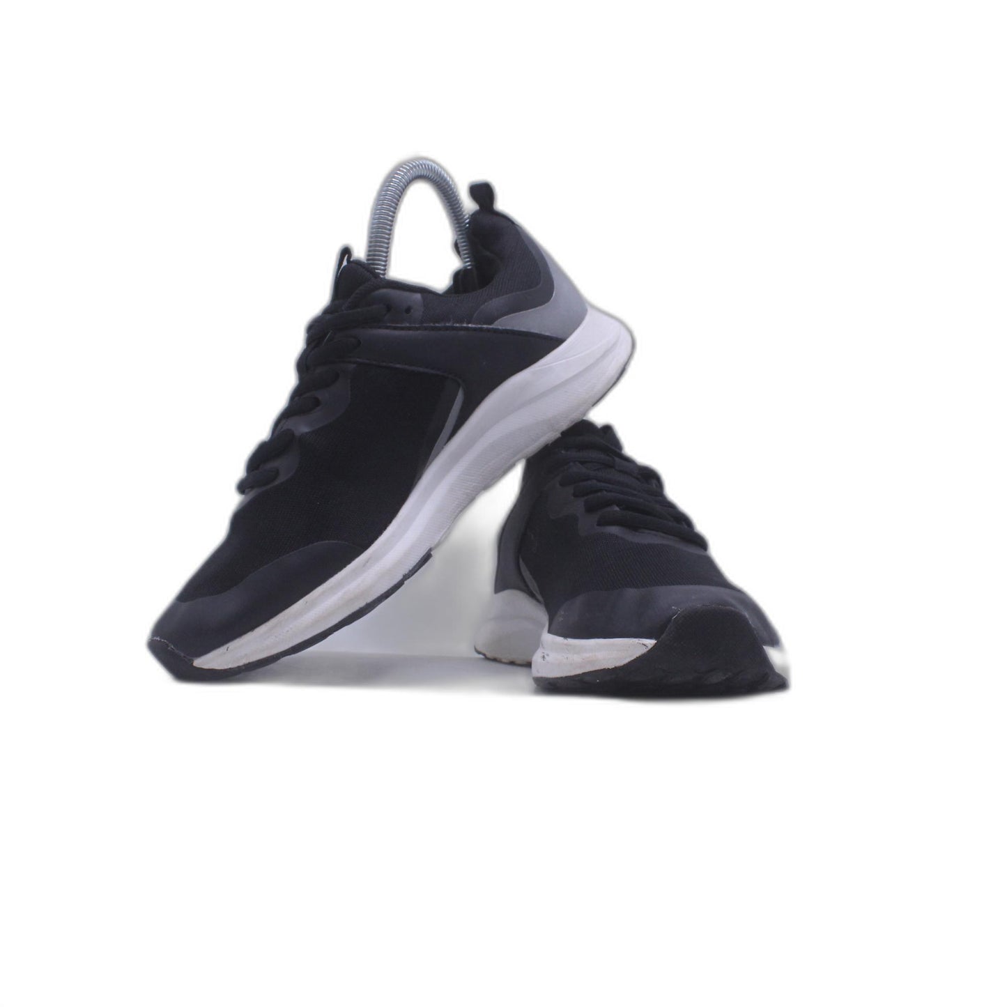 F&F Black Running Shoe