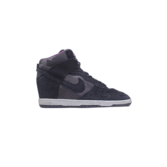 Nike Dunk High Sneaker