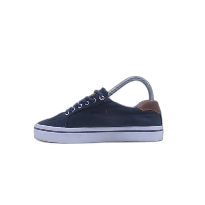 Graceland Casual Shoe