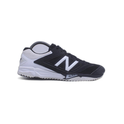 New Balance Women’s FastPitch Shoe