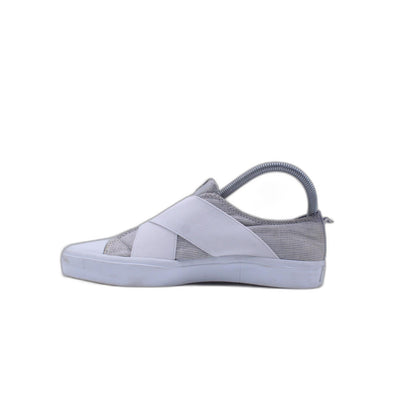 ED Ellen DeGenderes Woven Slip On Sneaker