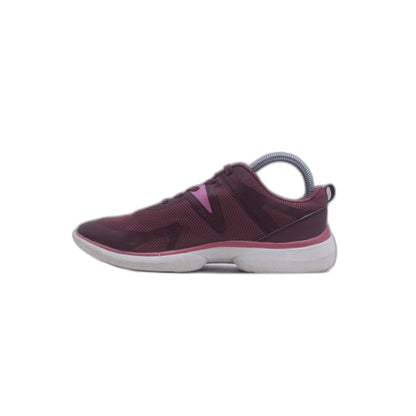 Vionic Women Kallie Slip On Walking Shoe