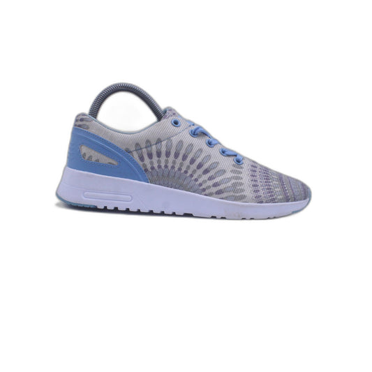 Closure By Chaussea Blue Sneaker