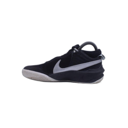 Nike Team Hustle Shoe Black Youth Basketball Shoe