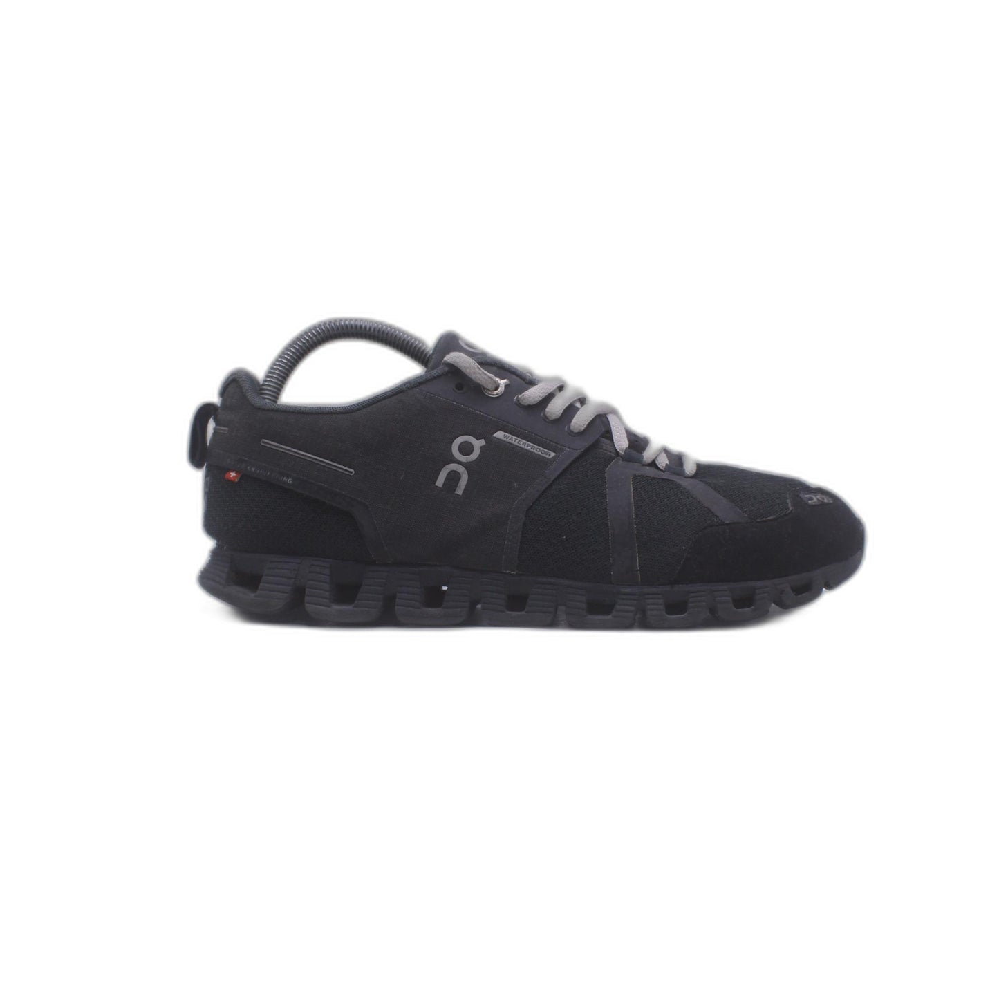 On Cloud Black Sneaker