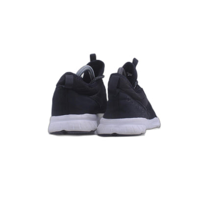 DOMYOS Black Sneaker