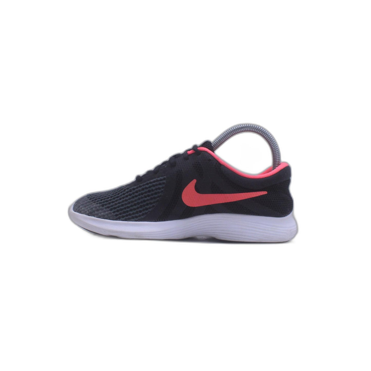 Nike Revolution 4 Sneaker