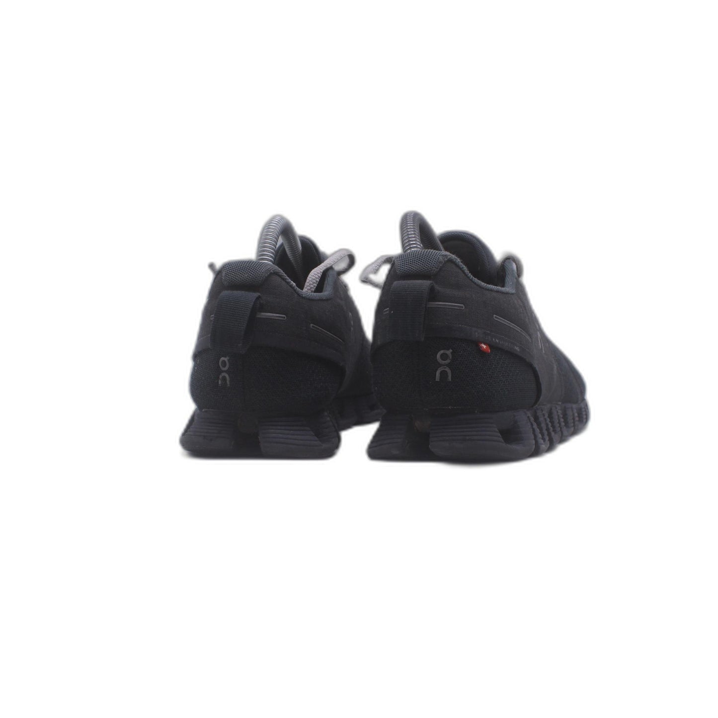 On Cloud Black Sneaker