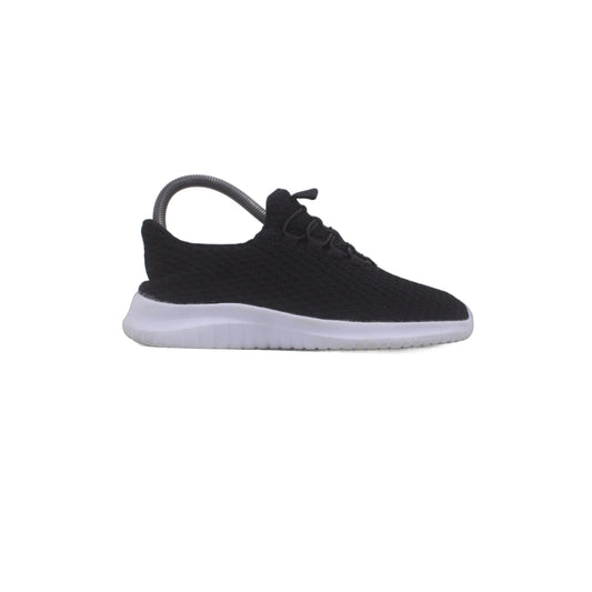 Kid Black Athletic Shoe